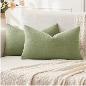 Spring Sage Green Lumbar Rectangular Pillow Covers 20x12” (2-pack)
